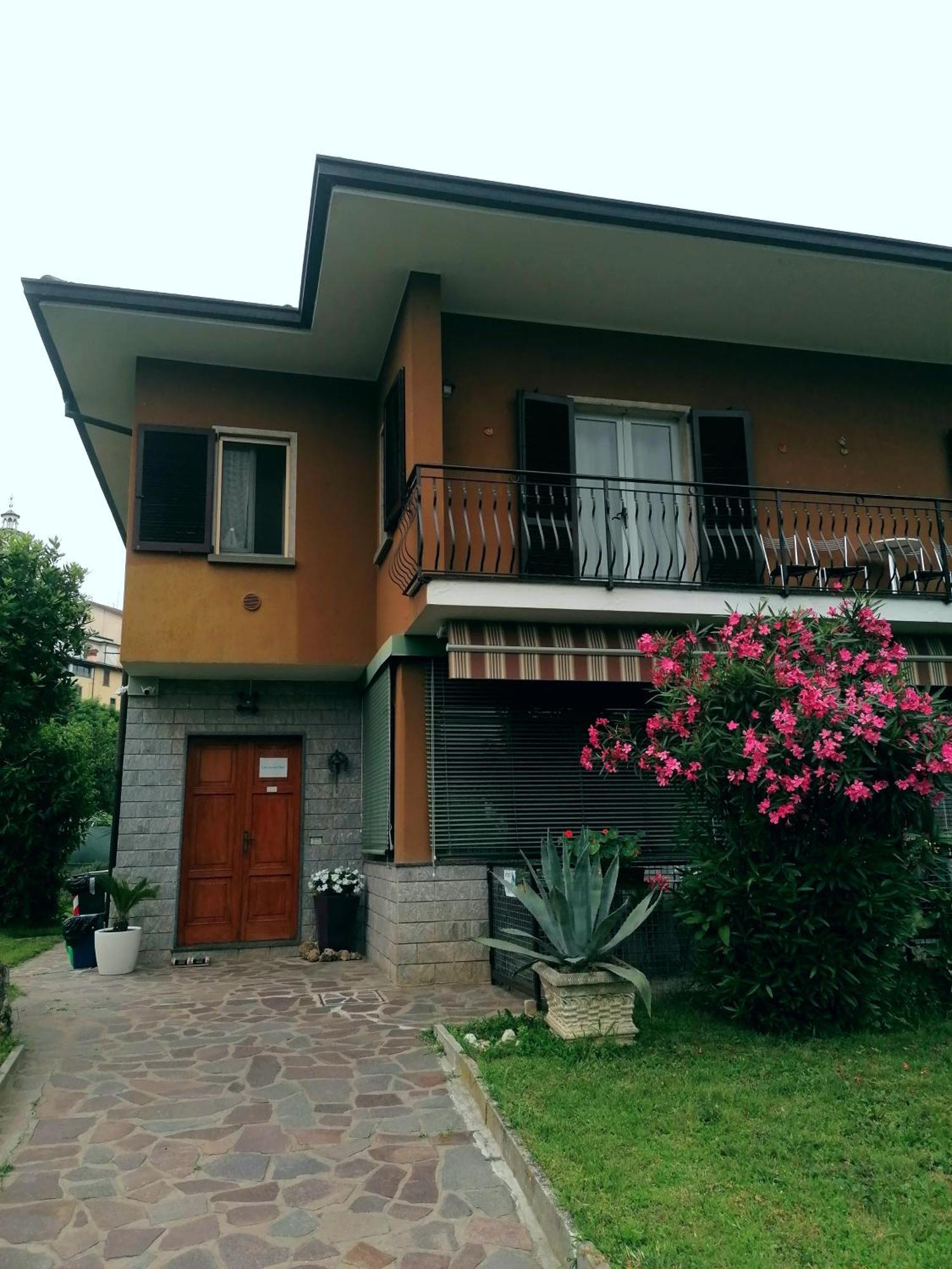 Casa Vacanze Mari, 派拉迪克 外观 照片